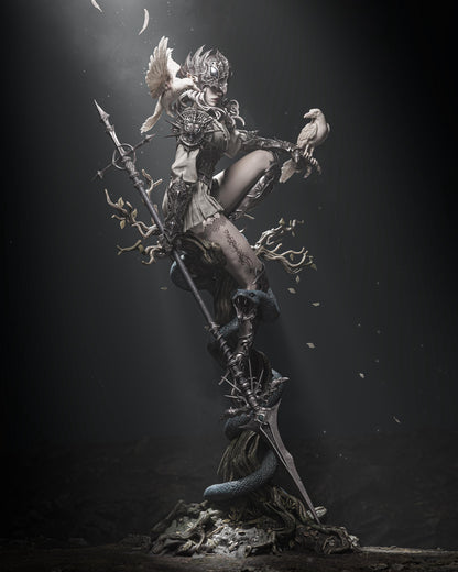 Lenora Queen of Crows Sculpture | Maximum Detailed 12k Resin Printed Figure